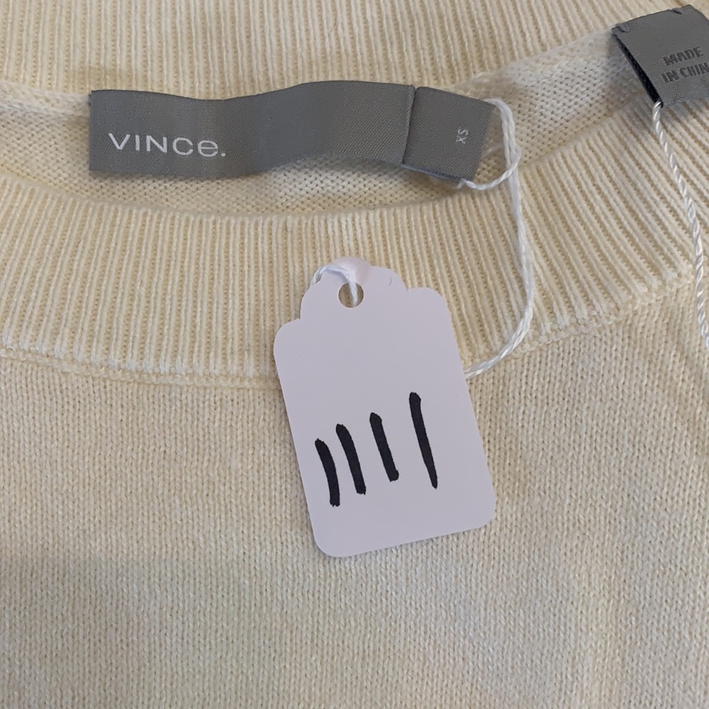 NWT VINCE SWEATER SIZE XS - Picture 2 of 8